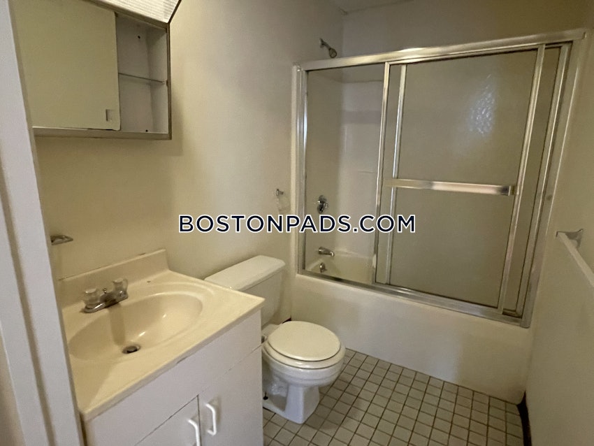 BOSTON - DOWNTOWN - 2 Beds, 1 Bath - Image 11