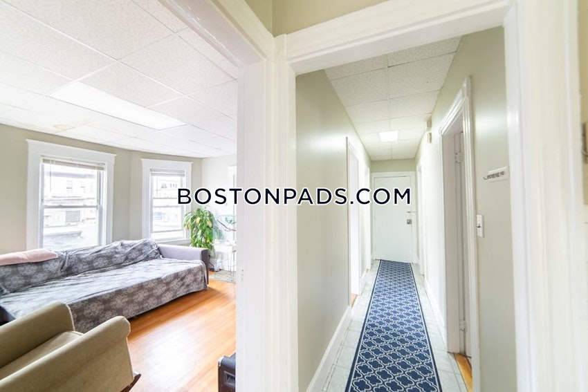 BOSTON - DORCHESTER - SAVIN HILL - 4 Beds, 1.5 Baths - Image 9