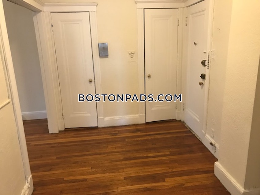 BOSTON - BRIGHTON - CLEVELAND CIRCLE - 1 Bed, 1 Bath - Image 29