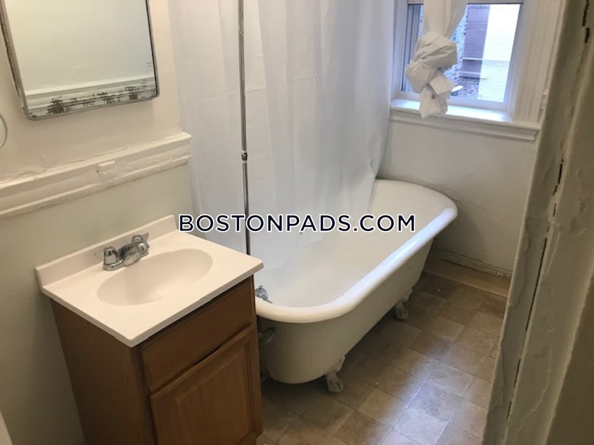 BOSTON - ALLSTON - 1 Bed, 1 Bath - Image 27