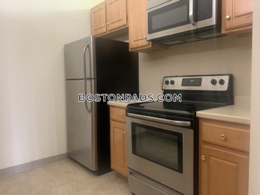 Boston - 2 Beds, 2 Baths