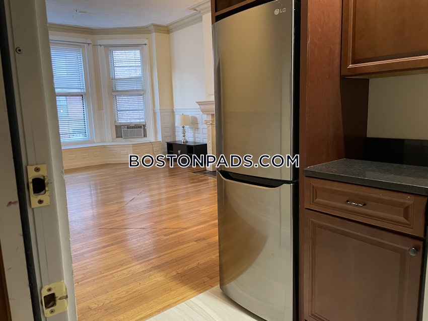 BOSTON - BACK BAY - 1 Bed, 1 Bath - Image 13