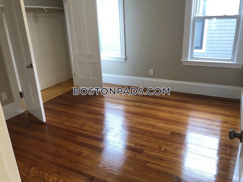 BOSTON - DORCHESTER - SAVIN HILL - 4 Beds, 2 Baths - Image 4