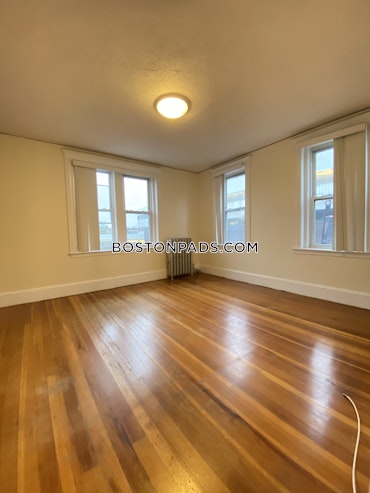 Boston - 3 Beds, 1 Baths