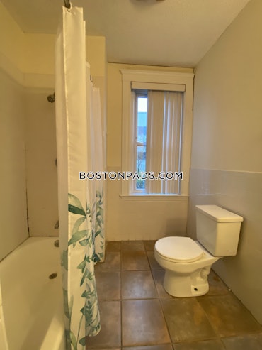 Boston - 3 Beds, 1 Baths