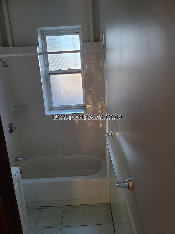 Farrington Ave., Boston