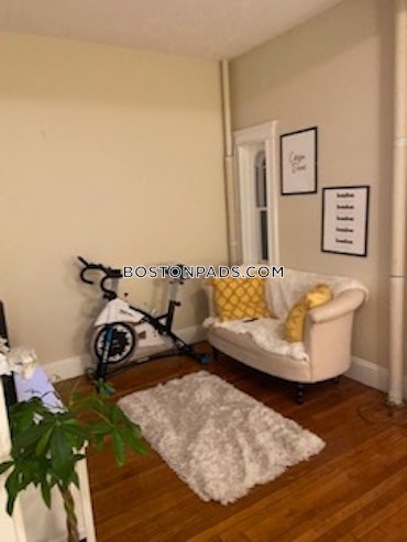 Boston - 2 Beds, 1 Baths