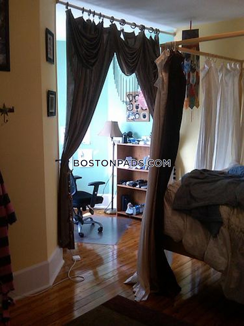 Boston - $3,150+ /month