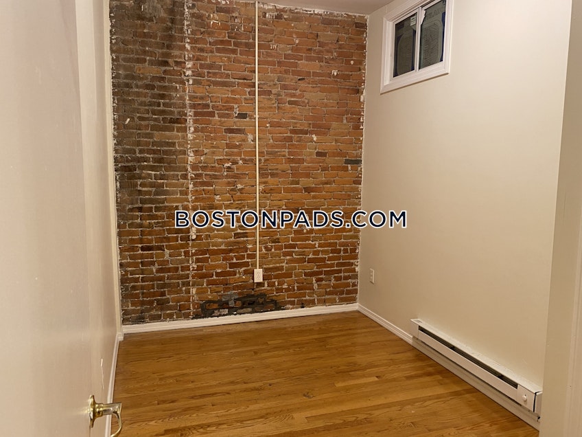 Boston - $3,300+ /month