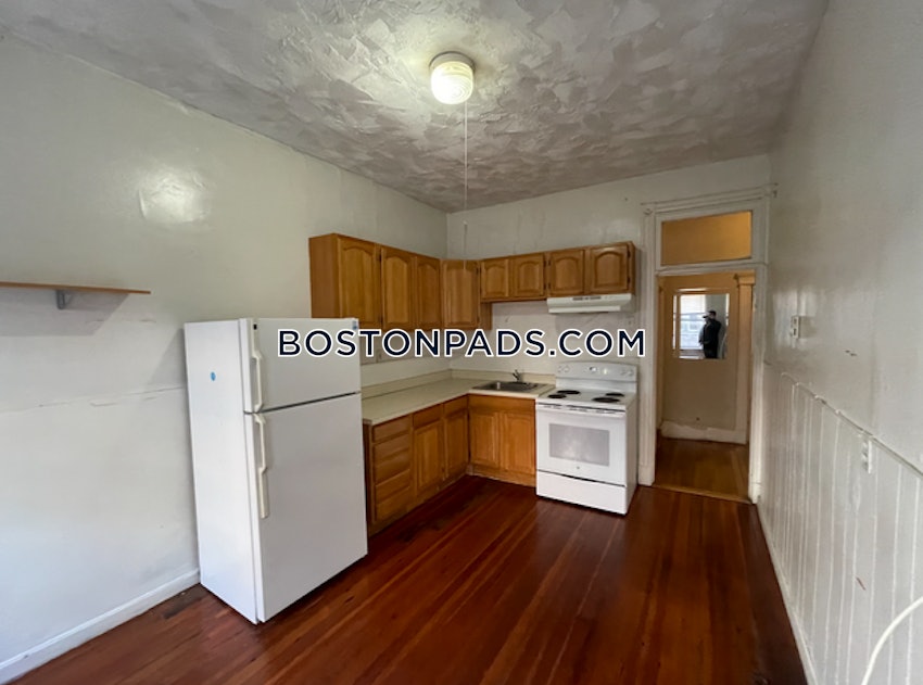 BOSTON - MISSION HILL - 2 Beds, 1 Bath - Image 9