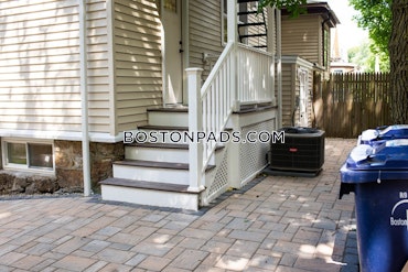 Boston - 3 Beds, 3 Baths