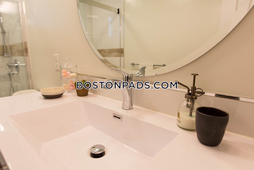 BOSTON - ALLSTON - 3 Beds, 3 Baths - Image 9