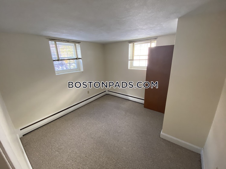 Brattle Dr., Arlington