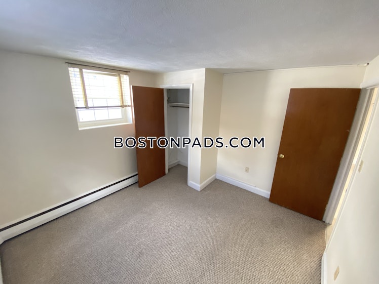 Brattle Dr., Arlington