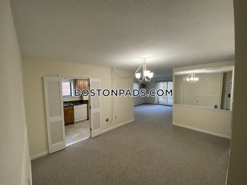 ARLINGTON - 1 Bed, 1 Bath - Image 12