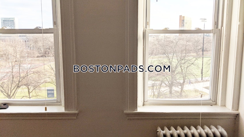 Boston - $2,350+ /month
