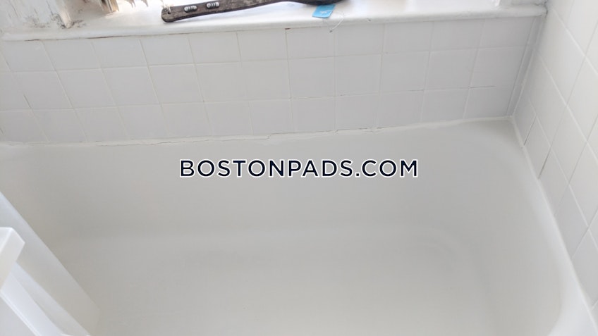 Boston - $2,350+ /month