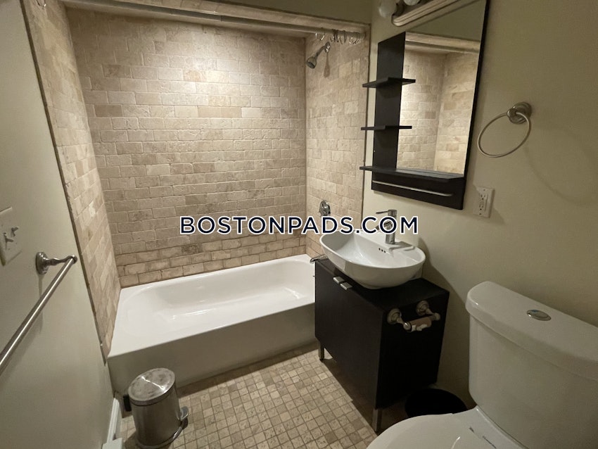 BOSTON - NORTH END - 2 Beds, 1 Bath - Image 52