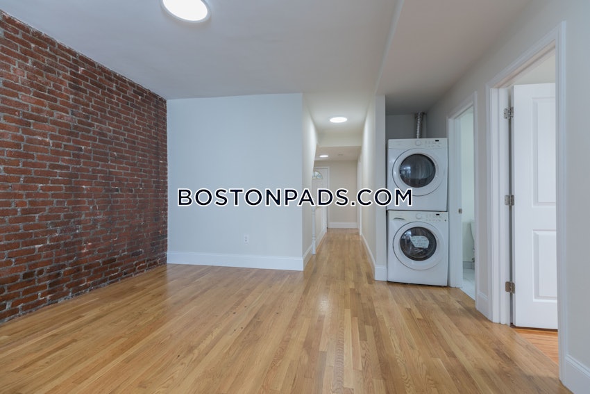 BOSTON - MISSION HILL - 5 Beds, 2 Baths - Image 9