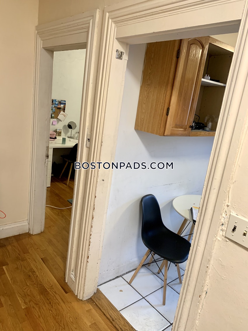 BOSTON - MISSION HILL - 2 Beds, 1 Bath - Image 4