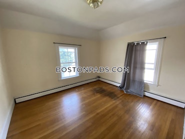 Boston - 5 Beds, 2 Baths