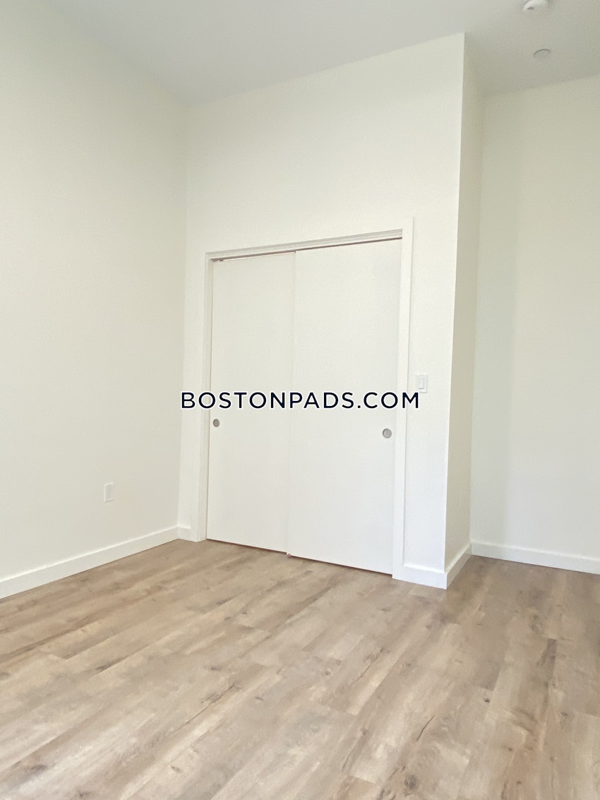 BOSTON - MISSION HILL - 1 Bed, 1 Bath - Image 17