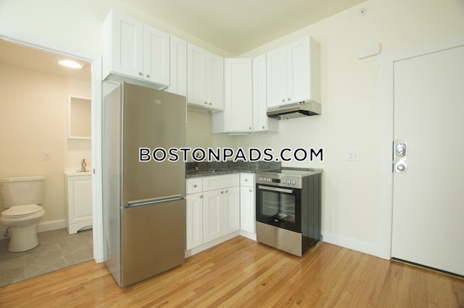 Boston - $1,950+ /mo