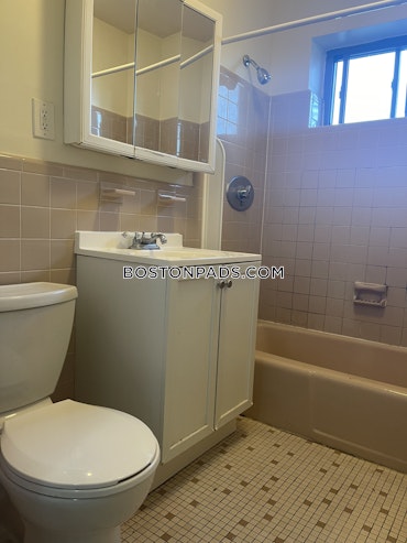 Boston - 2 Beds, 1 Baths