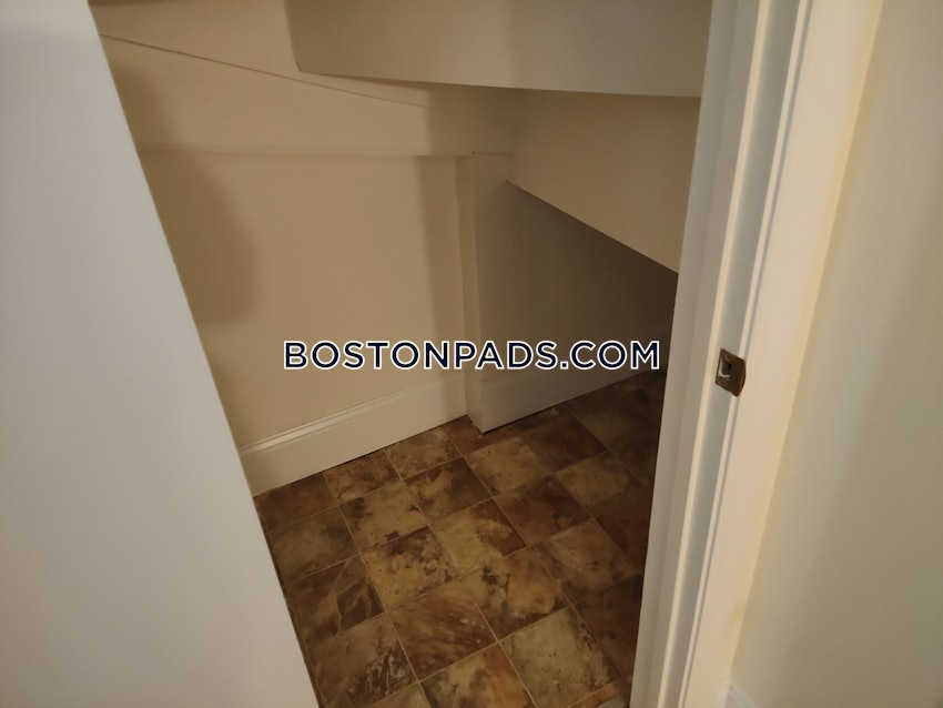 BOSTON - DORCHESTER - FIELDS CORNER - 1 Bed, 1 Bath - Image 7