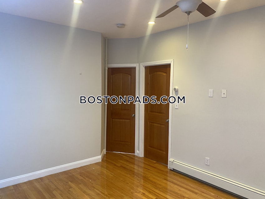 BOSTON - NORTH END - 4 Beds, 2 Baths - Image 57
