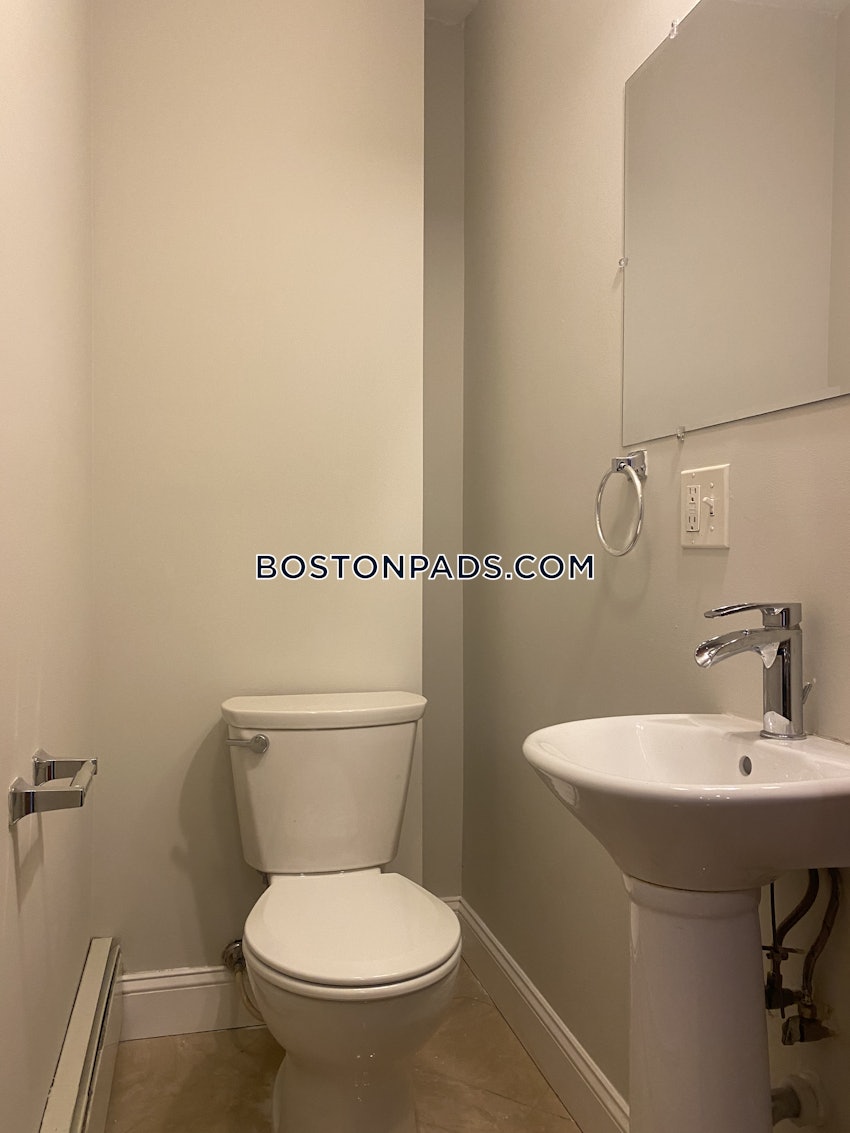 BOSTON - NORTH END - 4 Beds, 2 Baths - Image 52