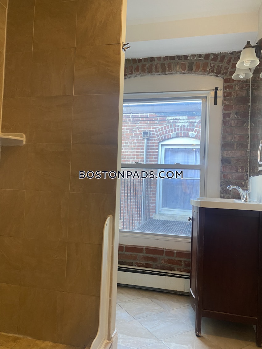 BOSTON - NORTH END - 4 Beds, 2 Baths - Image 51