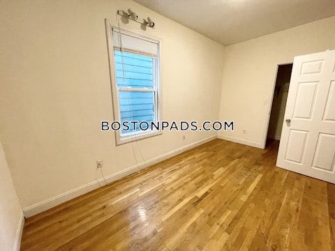 Parker St. Roxbury Crossing photo 55