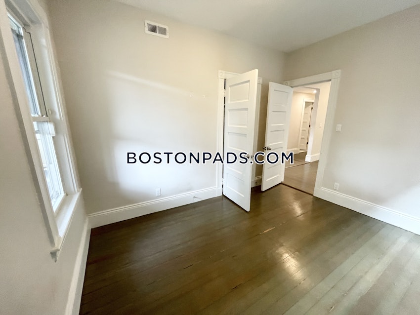 BOSTON - DORCHESTER - UPHAMS CORNER - 4 Beds, 2 Baths - Image 16