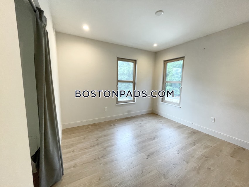 BOSTON - DORCHESTER/SOUTH BOSTON BORDER - 4 Beds, 2 Baths - Image 22