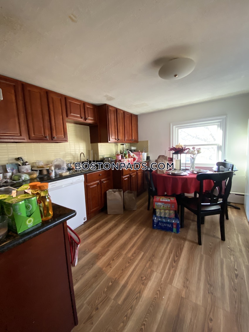 Boston - $4,500+ /month