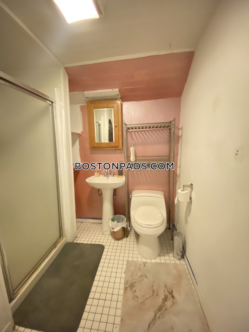 Boston - $4,500+ /month