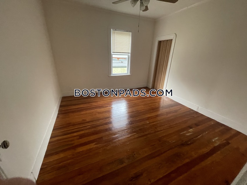 BOSTON - BRIGHTON - OAK SQUARE - 3 Beds, 2 Baths - Image 4