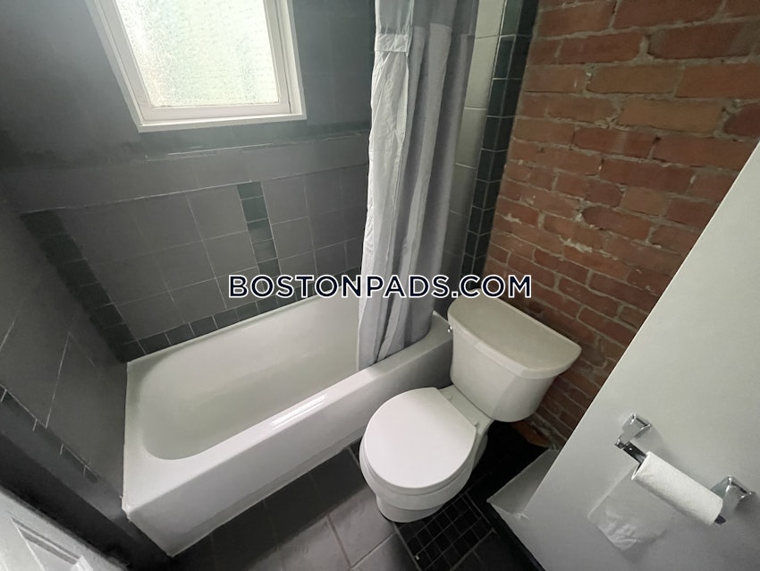 BOSTON - BRIGHTON - OAK SQUARE - 3 Beds, 2 Baths - Image 6