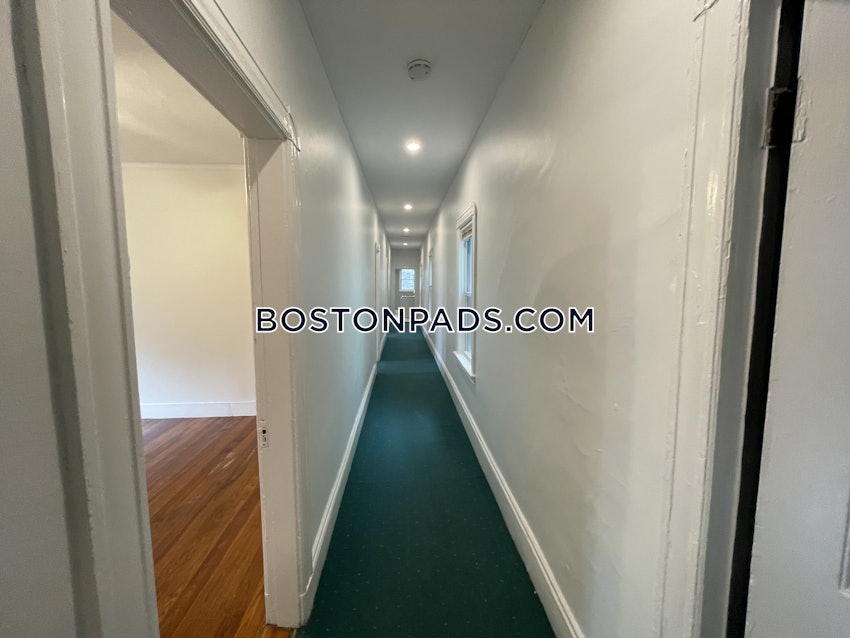 BOSTON - BRIGHTON - OAK SQUARE - 3 Beds, 2 Baths - Image 8