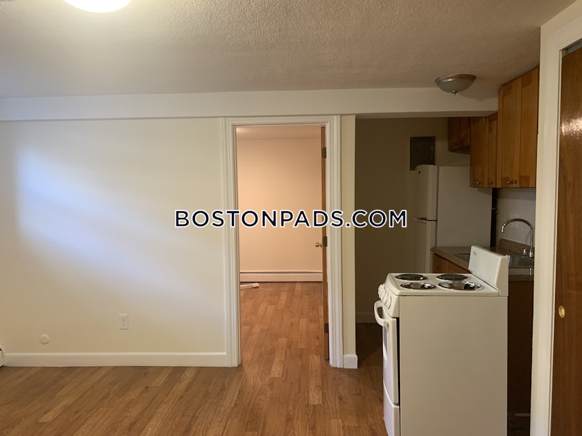 Boston - $2,100+ /month