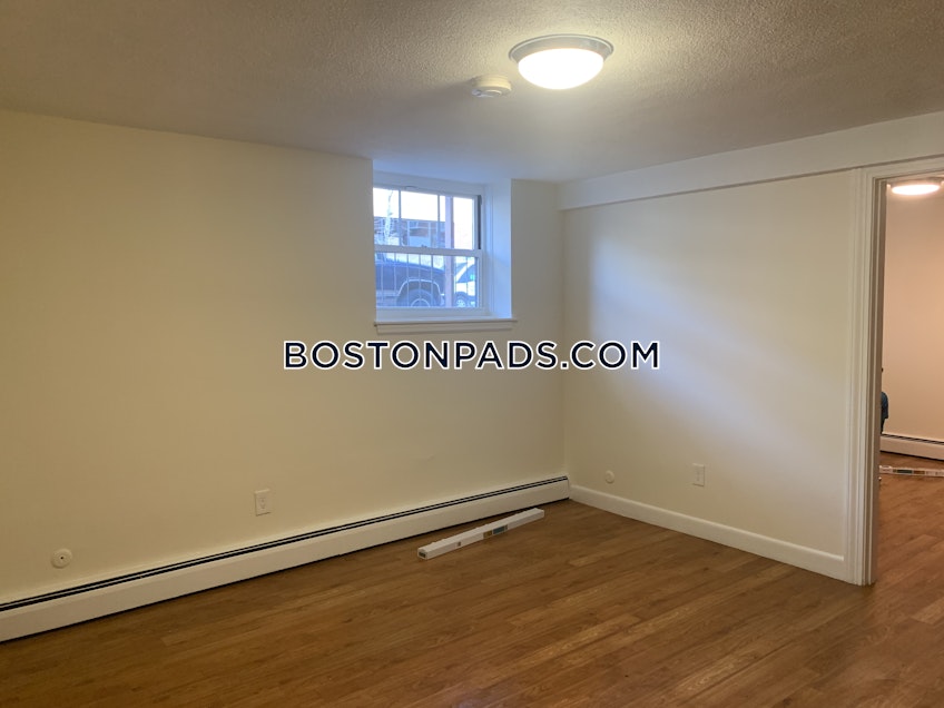 Boston - $2,100+ /month
