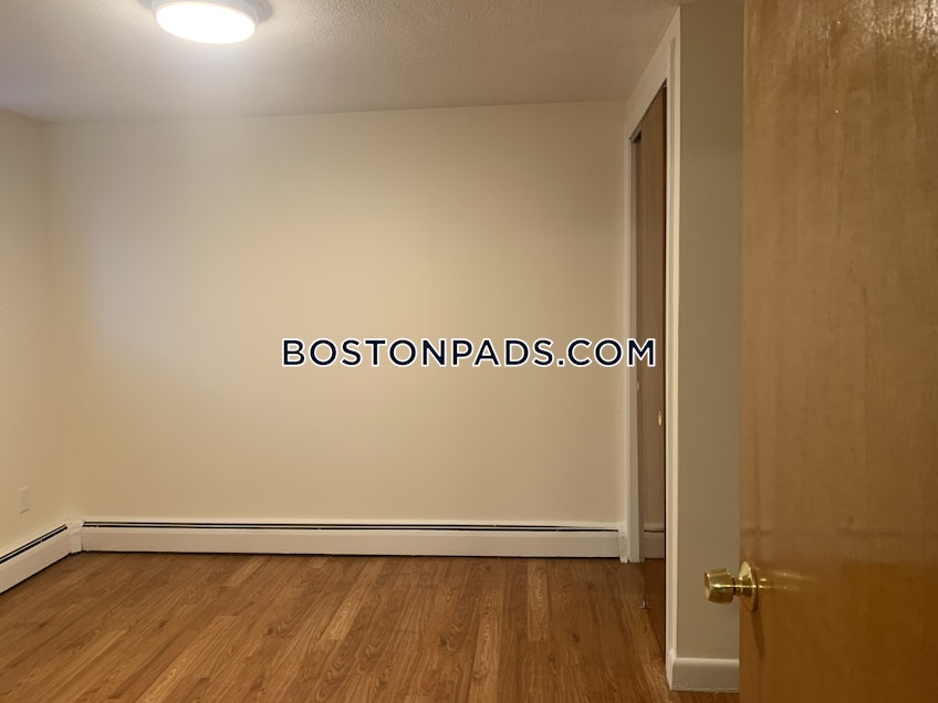 Boston - $2,100+ /month