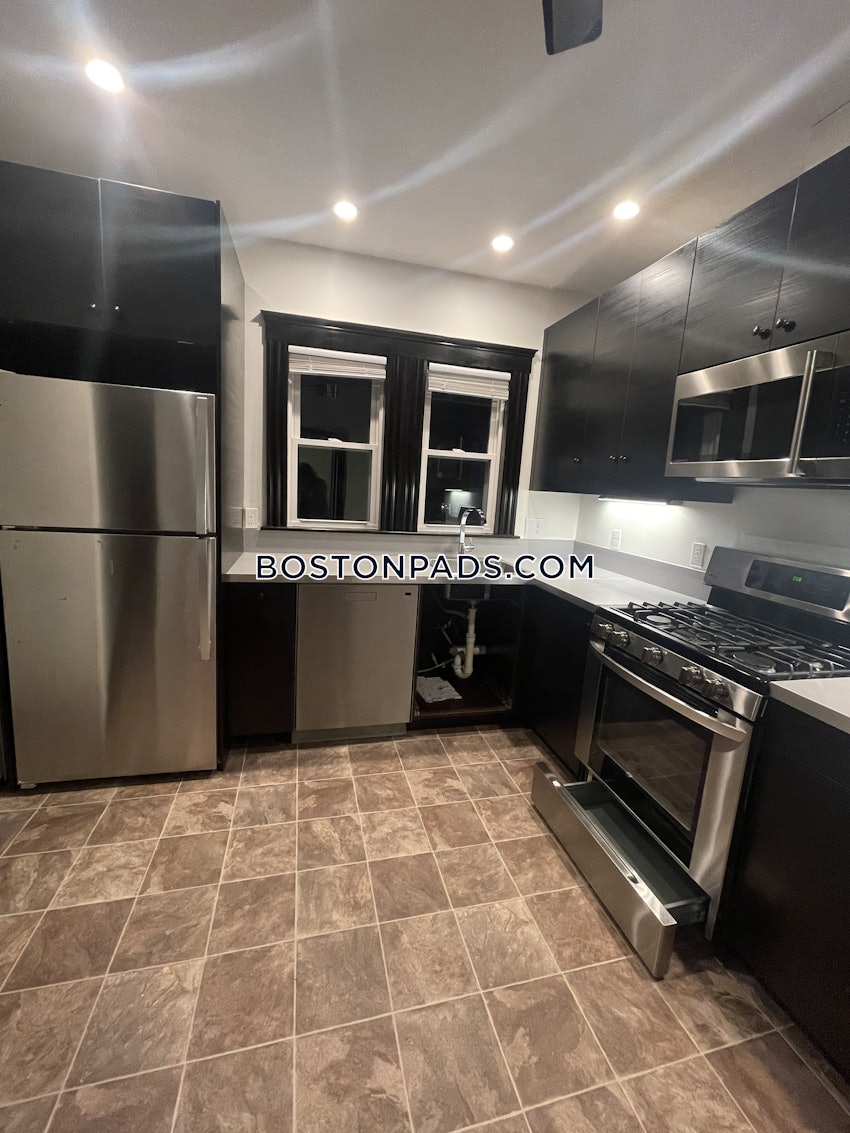 BOSTON - DORCHESTER - SAVIN HILL - 3 Beds, 1 Bath - Image 9