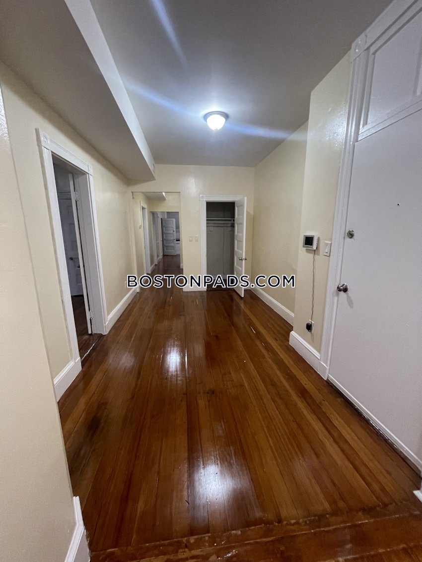 BOSTON - ROXBURY - 3 Beds, 1 Bath - Image 25