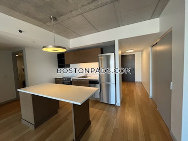 Boston - 1 Beds, 1 Baths