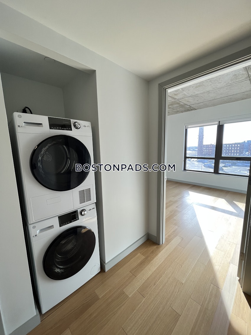 BOSTON - SEAPORT/WATERFRONT - 2 Beds, 2 Baths - Image 22