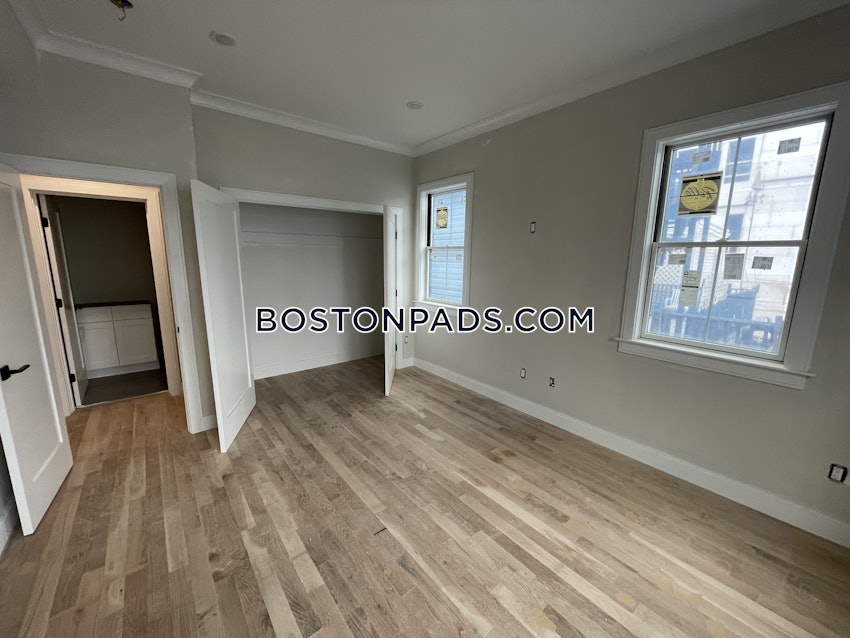 BOSTON - EAST BOSTON - MAVERICK - 3 Beds, 2 Baths - Image 14