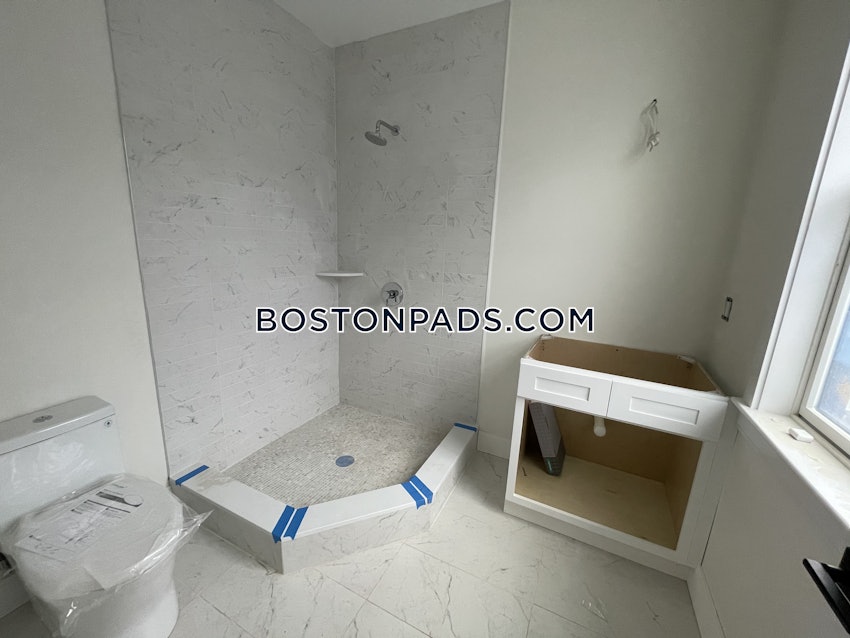 BOSTON - EAST BOSTON - MAVERICK - 3 Beds, 2 Baths - Image 11
