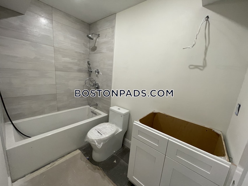 BOSTON - EAST BOSTON - MAVERICK - 3 Beds, 2 Baths - Image 23